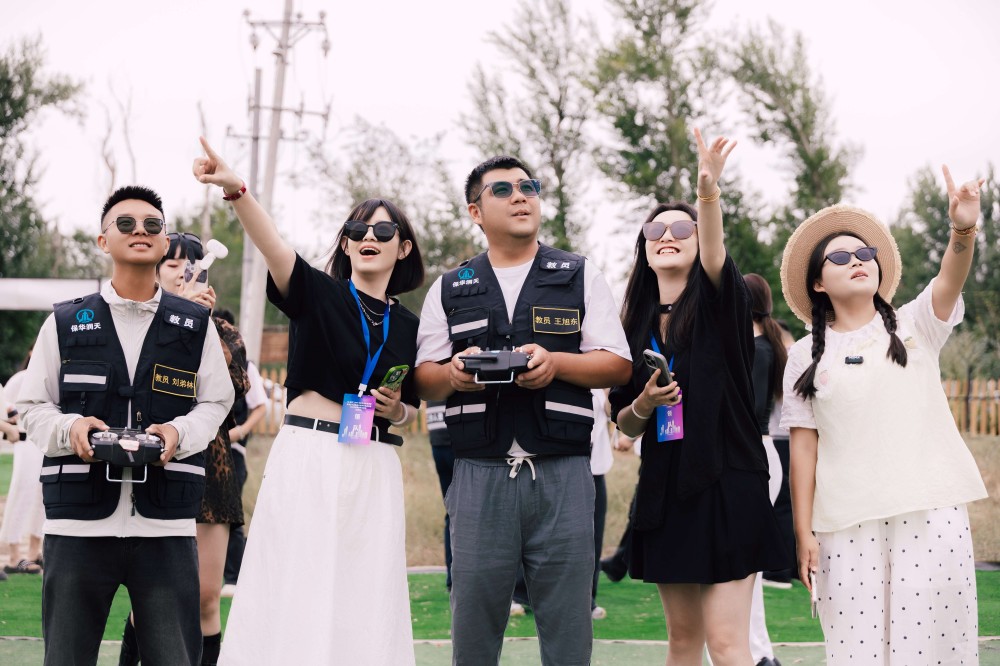 [新疆無人機培訓]新人必看 | 無人機小知識之什么是無人機？