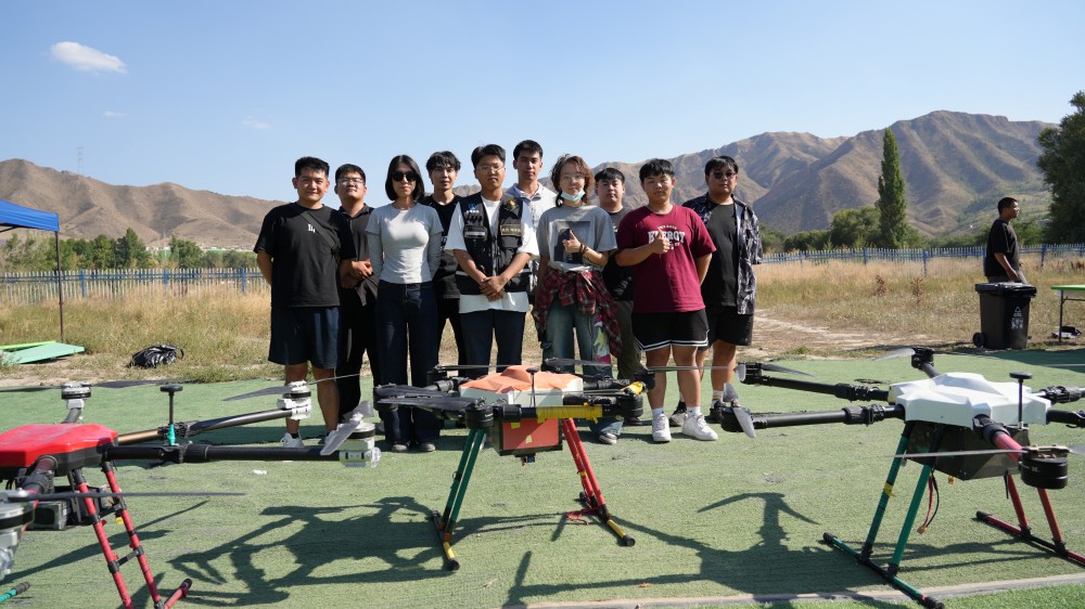 想合法飛遍新疆?第一個密碼是:“保華潤天03考點”